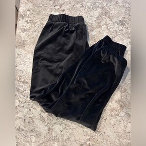 Women’s Old Navy Luxe Velvet Jogger Sweatpants Size Medium NWT